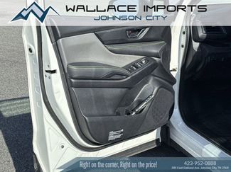 Certified 2025 Subaru Ascent Onyx Edition w/ Onyx Package video 4