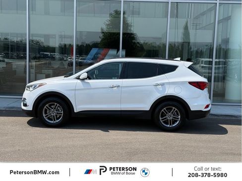 Used 2017 Hyundai Santa Fe Sport AWD/4WD image 2