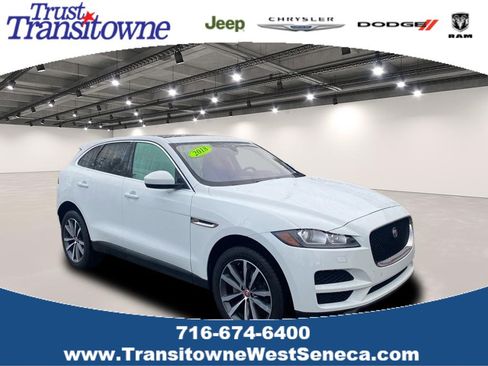 Used 2018 Jaguar F-PACE Prestige image 1