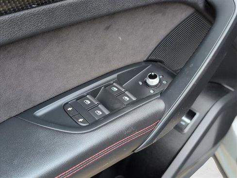Used 2019 Audi SQ5 Premium Plus w/ Premium Plus Package image 11