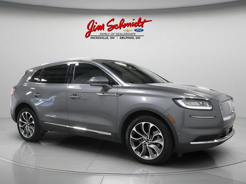 Used 2023 Lincoln Nautilus Reserve w/ Equipment Group 201A AWD/4WD image 2
