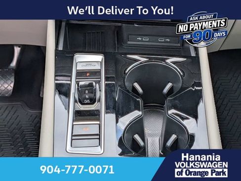 Used 2026 Volkswagen Atlas SE FWD image 22