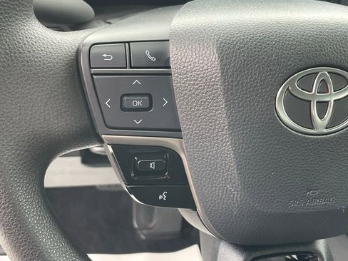 Used 2025 Toyota Camry LE FWD image 25