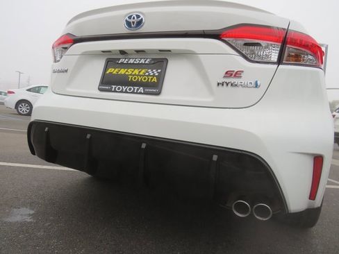 Certified 2024 Toyota Corolla SE image 13