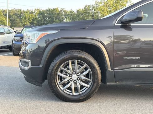 Used 2018 GMC Acadia SLT FWD image 15