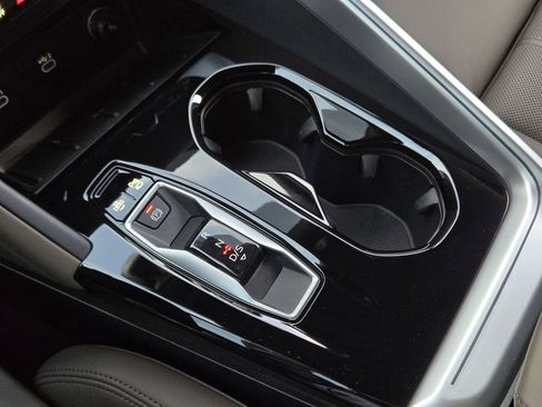 Certified 2025 Audi Q5 Premium Plus w/ Premium Plus image 23