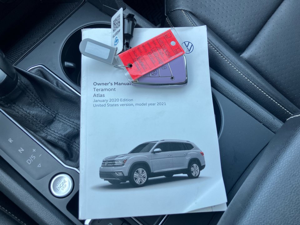 Used 2021 Volkswagen Atlas SE FWD image 38