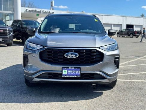 Used 2023 Ford Escape ST-Line w/ Tech Pack #1 AWD/4WD image 10