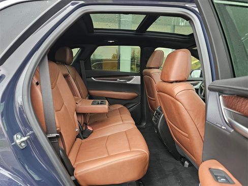 Certified 2025 Cadillac XT5 Premium Luxury w/ Technology Package image 13