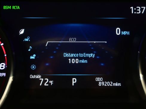 Used 2019 Toyota Camry XSE FWD image 25