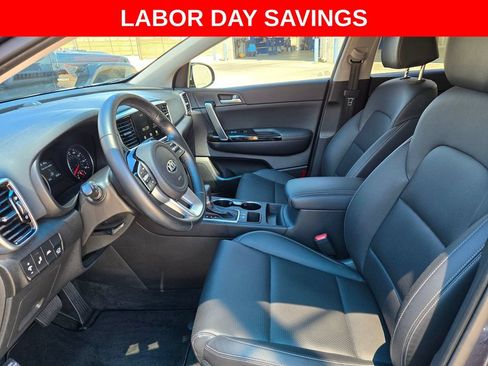 Used 2021 Kia Sportage EX FWD image 8