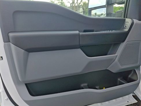New 2026 Ford F550 4x4 Regular Cab Super Duty image 7