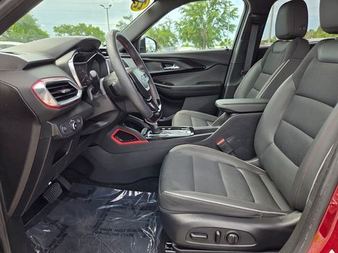 Used 2022 Chevrolet TrailBlazer RS FWD image 14
