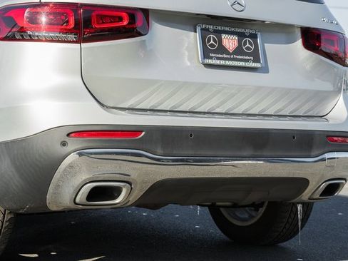 Certified 2023 Mercedes-Benz GLB 250 4MATIC image 9
