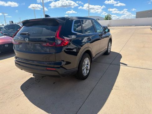 Used 2025 Honda CR-V EX-L image 4