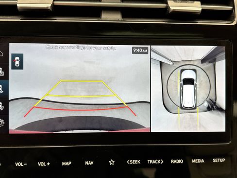 Used 2023 Hyundai Tucson Limited AWD/4WD image 16