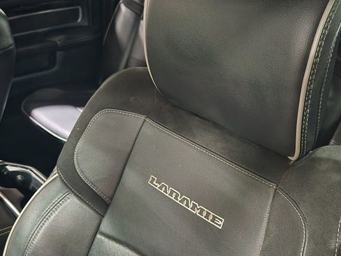 Used 2021 RAM 2500 Laramie w/ Night Edition image 37