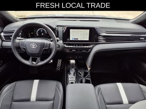 Used 2026 Toyota Camry SE w/ Convenience Package FWD image 10