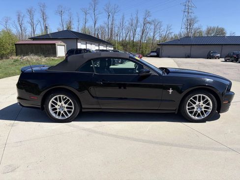 Used 2014 Ford Mustang Premium w/ Equipment Group 202A RWD image 10