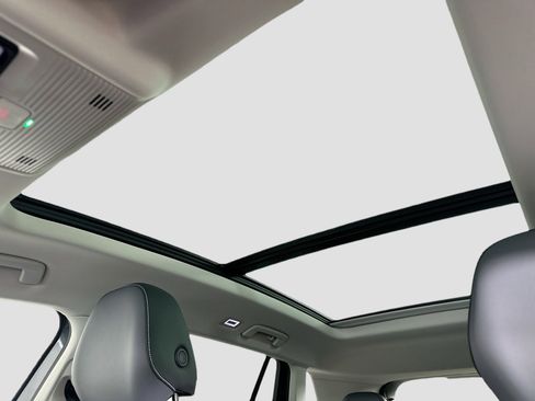 New 2026 Volkswagen Tiguan SE image 20