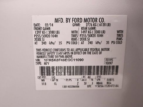 Used 2014 Ford Explorer Limited w/ Equipment Group 301A AWD/4WD image 46