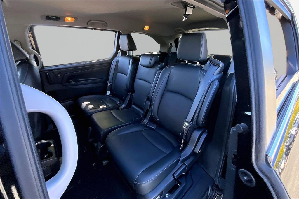 Used 2024 Honda Odyssey EX-L image 16