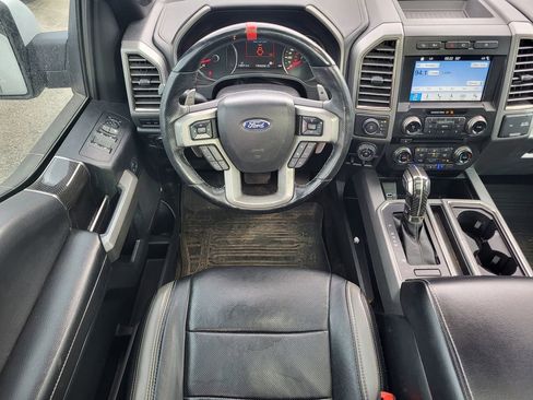Used 2018 Ford F150 Raptor w/ Equipment Group 802A Luxury AWD/4WD image 26