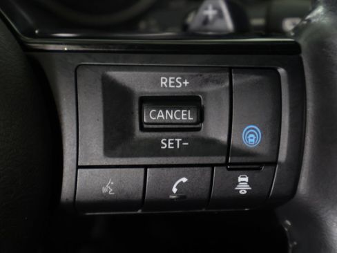 Used 2023 Nissan Rogue SV w/ SV Premium Package AWD/4WD image 45
