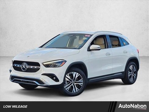 Used 2025 Mercedes-Benz GLA 250 image 1