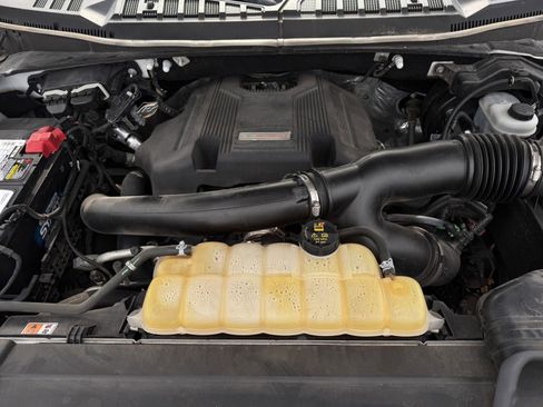 Used 2018 Ford F150 Raptor w/ Equipment Group 802A Luxury image 31