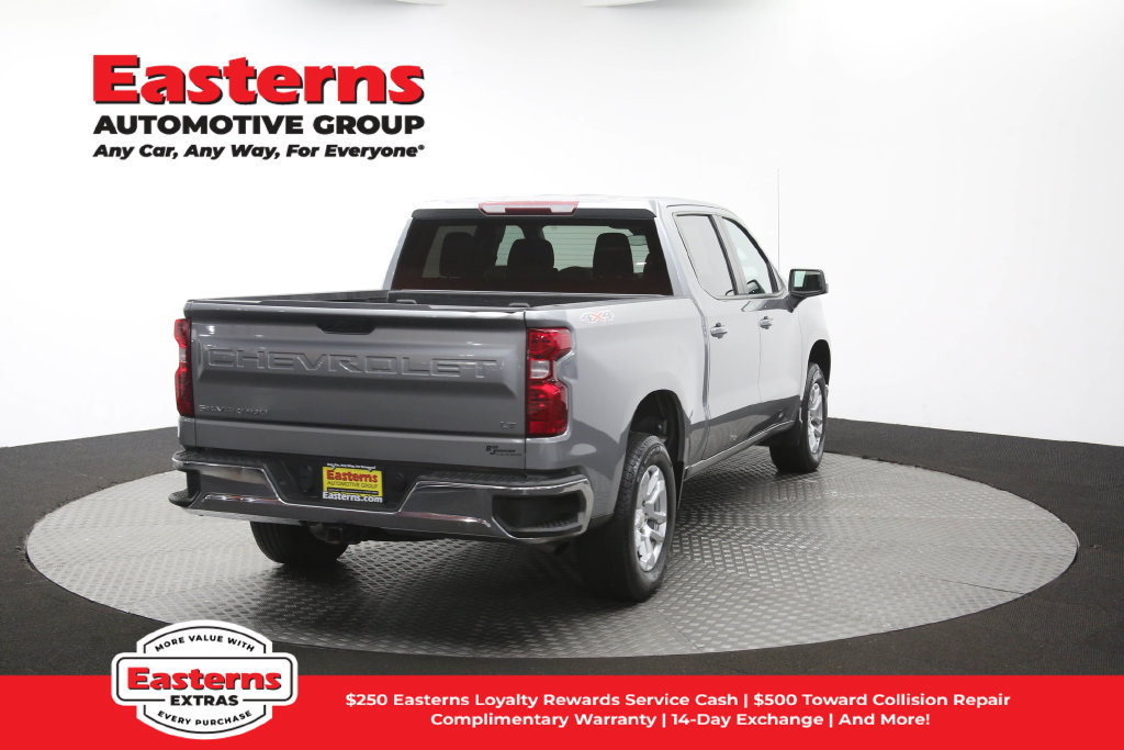 Used 2024 Chevrolet Silverado 1500 LT AWD/4WD image 43