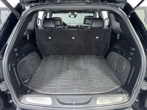 Used 2019 Jeep Grand Cherokee High Altitude image 29