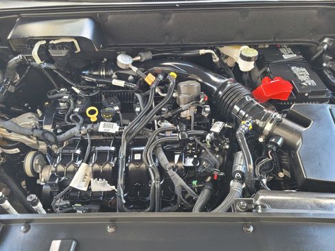 Used 2023 Lincoln Nautilus FWD w/ Premium Package image 30