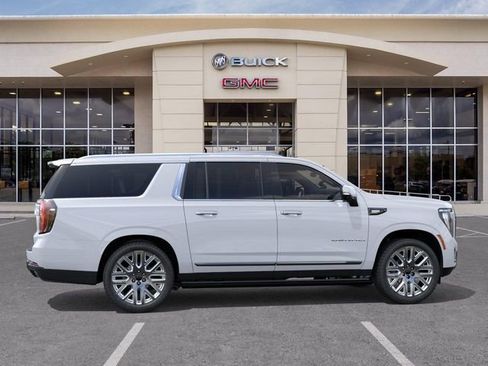 New 2026 GMC Yukon XL Denali Ultimate AWD/4WD image 5