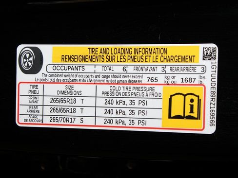 Used 2024 GMC Sierra 1500 SLT image 62