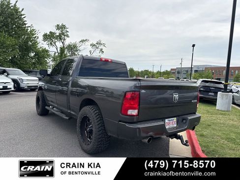 Used 2018 RAM 1500 Express w/ Express Value Package image 3