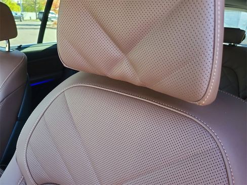 New 2026 BMW X5 xDrive40i w/ Climate Comfort Package image 19