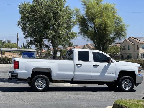 Used 2019 Chevrolet Silverado 2500 W/T w/ WT Convenience Package RWD image 9