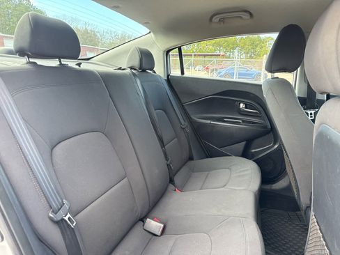 Used 2015 Kia Rio EX w/ Convenience Package image 16