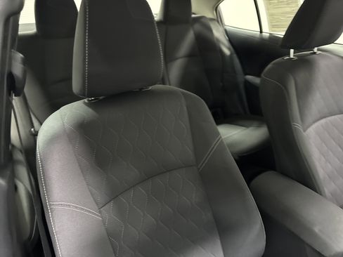 Used 2023 Toyota Corolla LE image 35