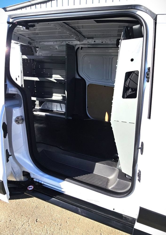 Used 2023 Ford Transit Connect XL FWD image 11