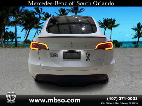 Used 2023 Tesla Model Y Long Range image 15