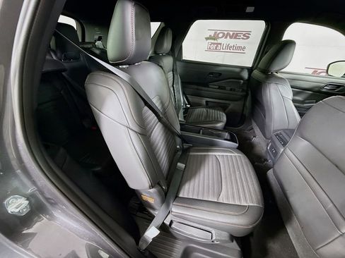 Certified 2024 Nissan Pathfinder Rock Creek image 31