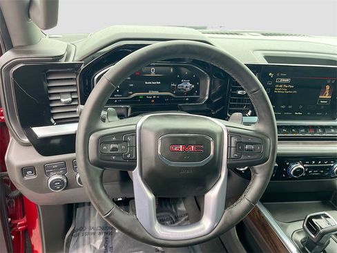 Used 2025 GMC Sierra 1500 SLT w/ SLT Premium Plus Package image 11