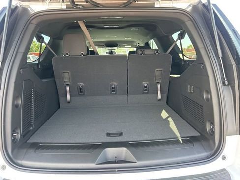 New 2026 Chevrolet Suburban LS w/ LS Custom Edition AWD/4WD image 30