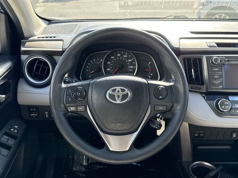 Used 2013 Toyota RAV4 XLE FWD image 16