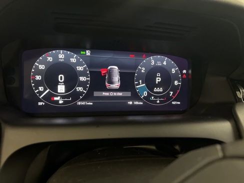 Used 2021 Land Rover Discovery Sport SE image 35