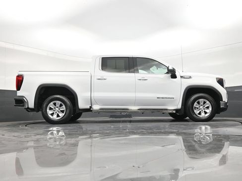 Used 2023 GMC Sierra 1500 SLE RWD image 25