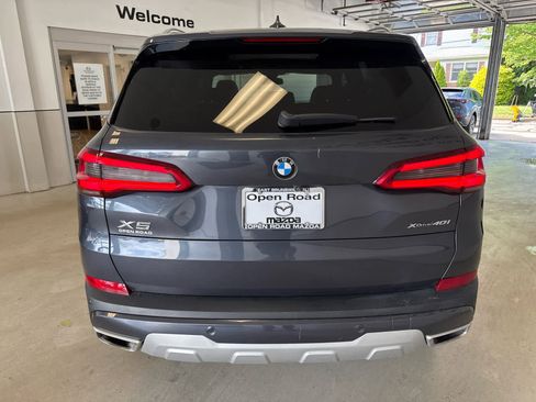 Used 2019 BMW X5 xDrive40i w/ Premium Package 2 AWD/4WD image 5