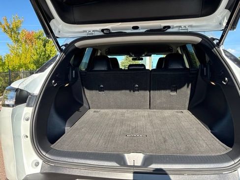 Used 2025 Nissan Murano SV AWD/4WD image 9